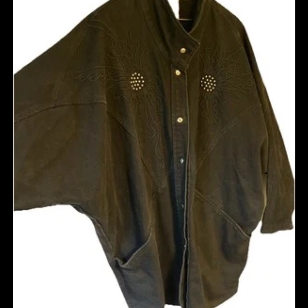 Vintage 80s Studded Black Denim Jacket With Snap Button Closure And Pockets